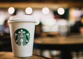 Starbucks partner hours