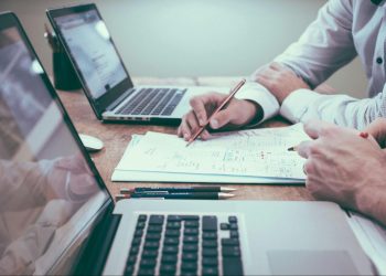 KYB Verification Helps EdTech Platforms